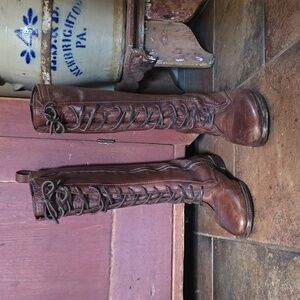 Fully leather Vintage brand (USA) brown boots